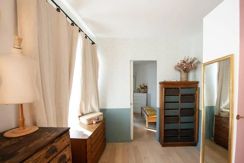Le Mansart - Spacieux Appartement Avec Cachet Au Coeur De Lyon 0*,  Frankrig